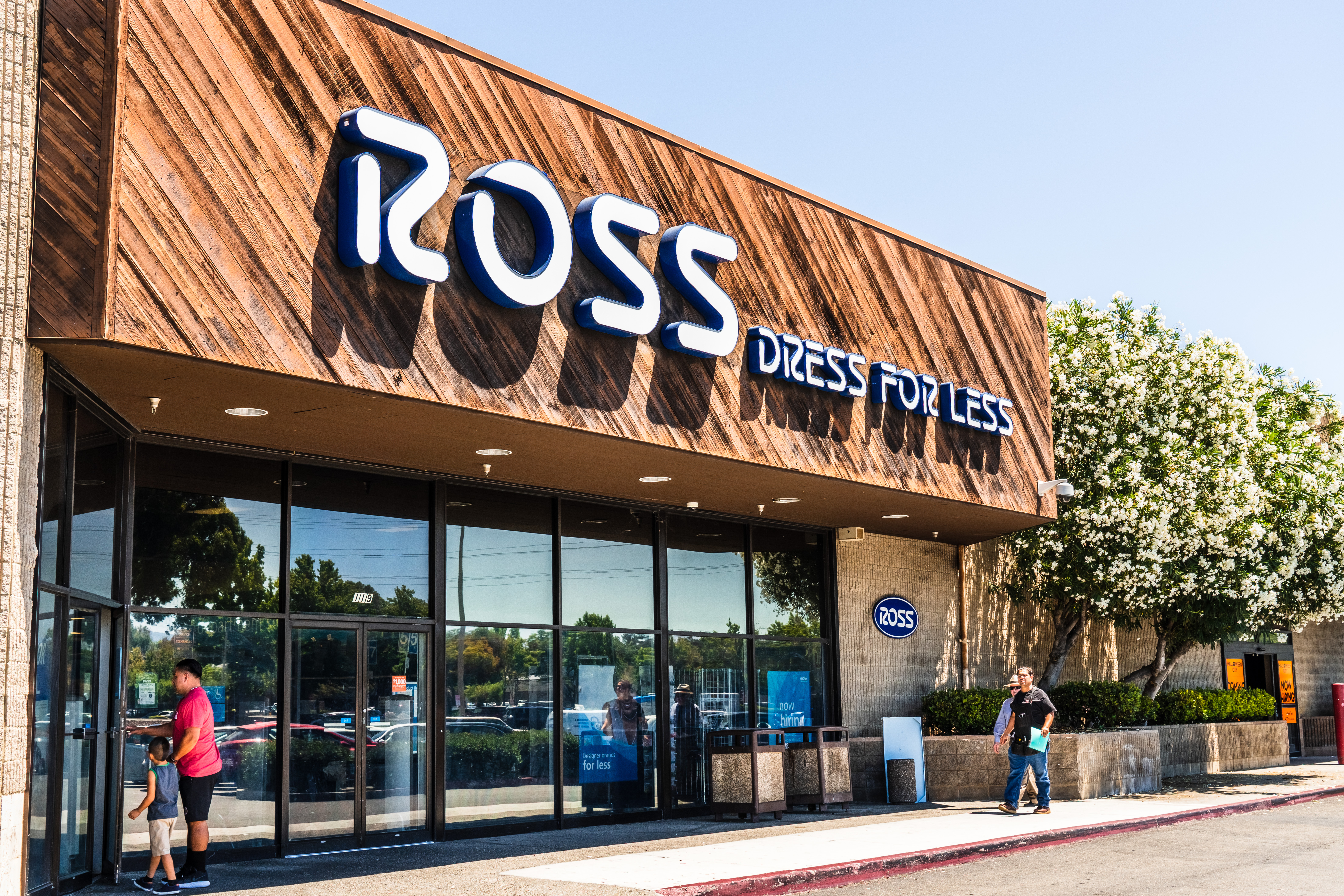 Ross Stores: The Best-Run Off-Price Retailer (NASDAQ:ROST